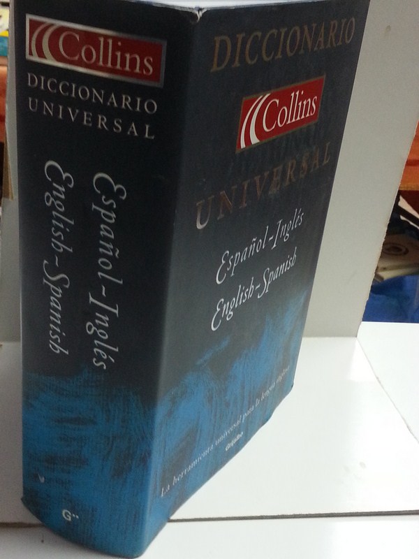 Diccionario Universal Español-Inglés.  English-Spanish