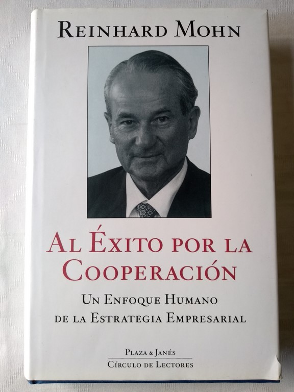 Al éxito por la cooperación