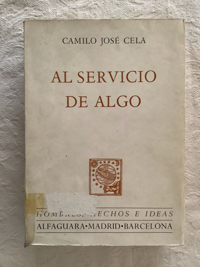 Al servicio de algo