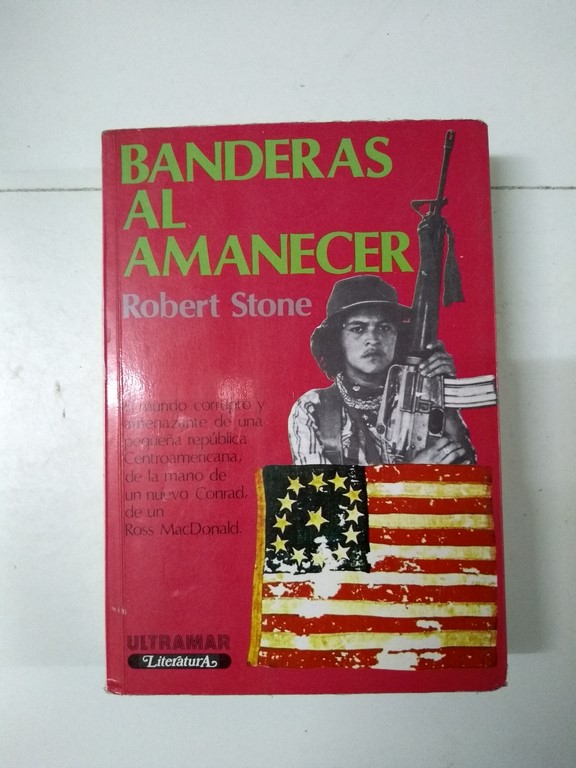 Banderas al amanecer