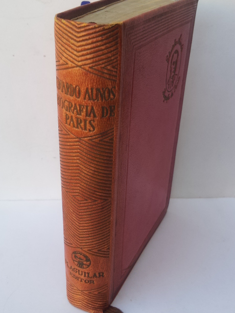 Biografía de París
