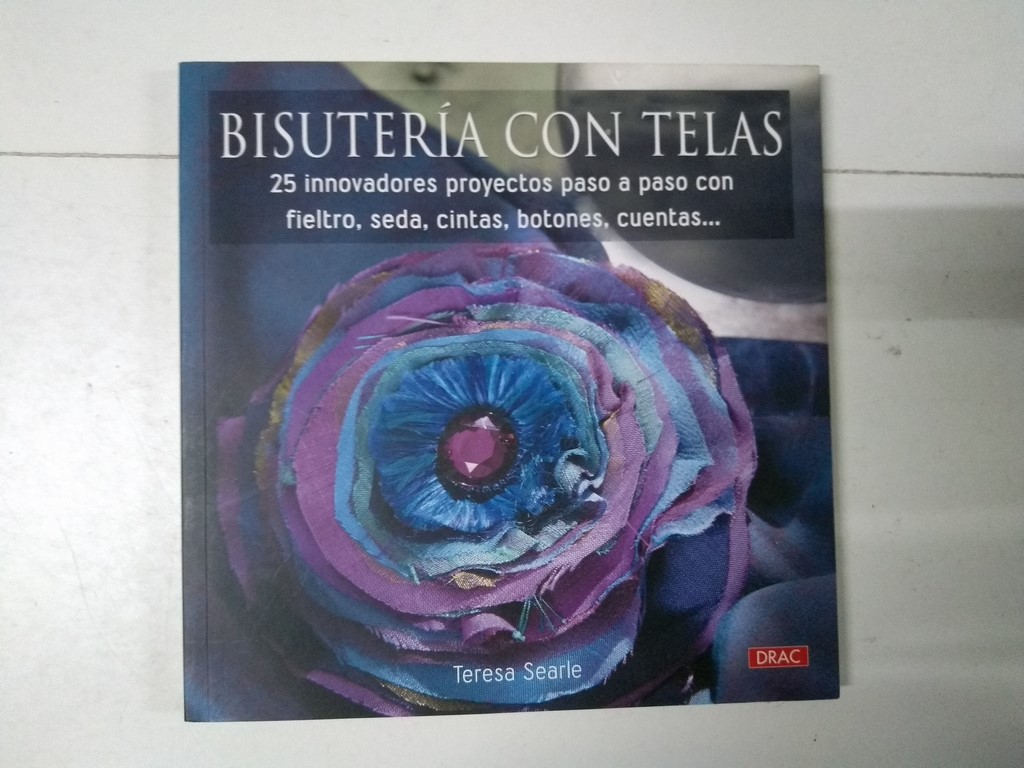 Bisutería con telas
