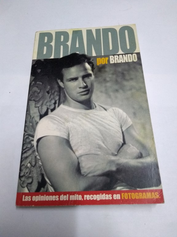 Brando por Brando