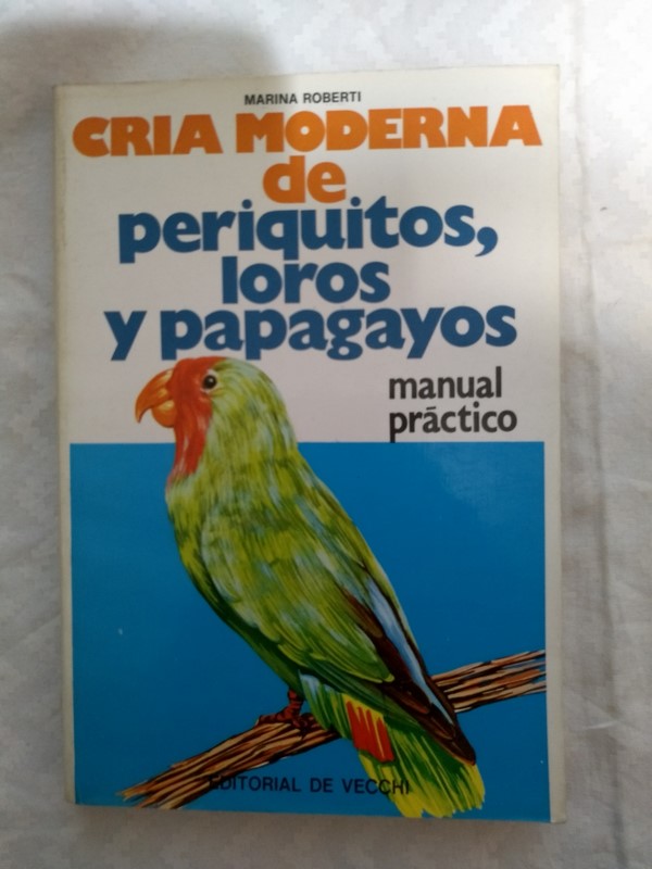 Cria moderna de periquitos, loros y papagayos