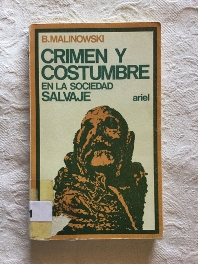 Crimen y costumbre en la sociedad salvaje
