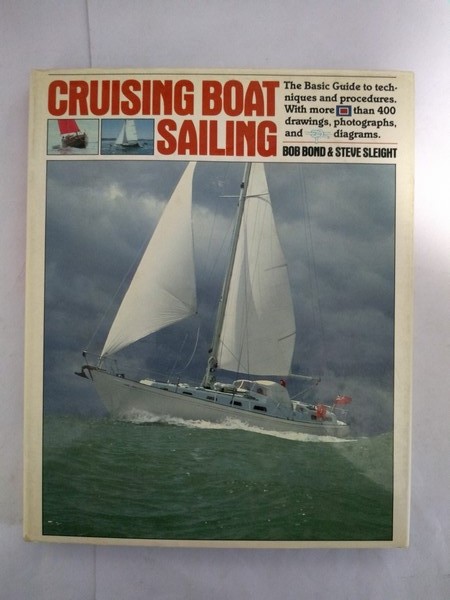 Cruising boat sailing