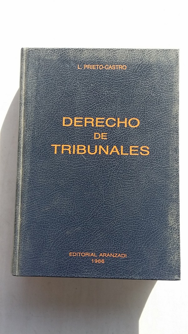 Derecho de tribunales