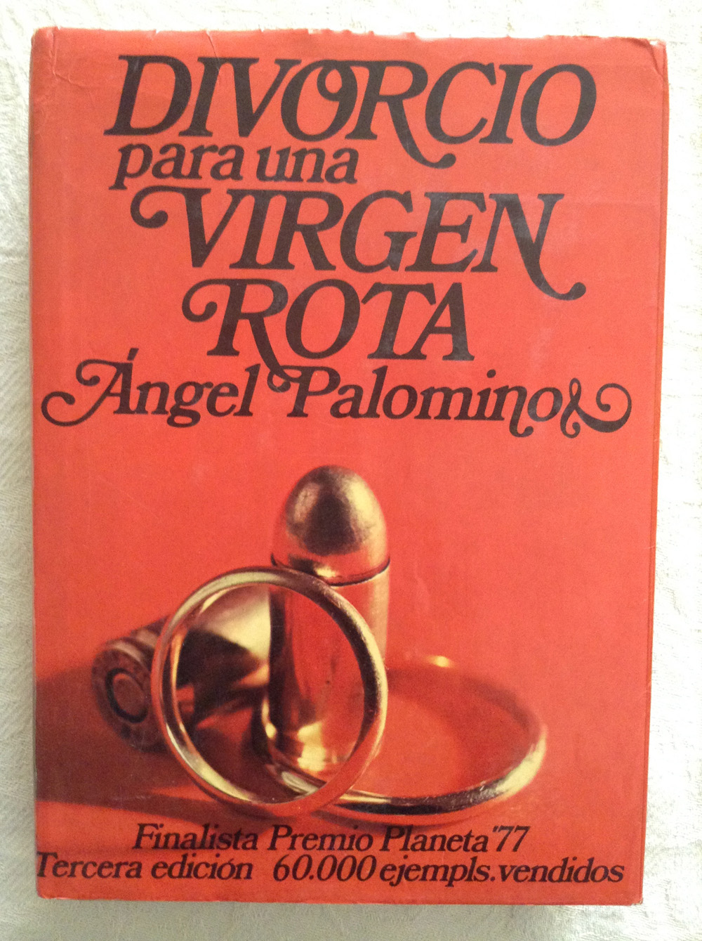 Divorcio para una virgen rota