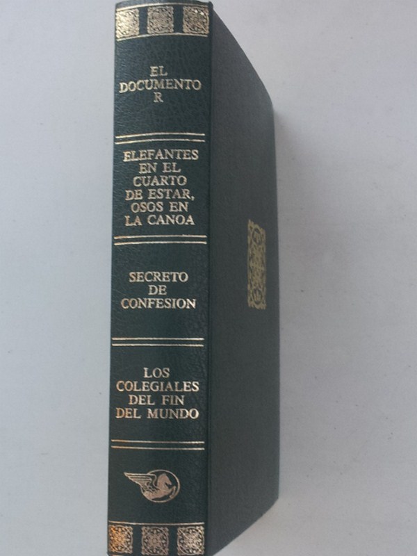 Documento R; Elefantes en el cuarto de estar; Secreto de confesion; Los colegiales del fin del mundo