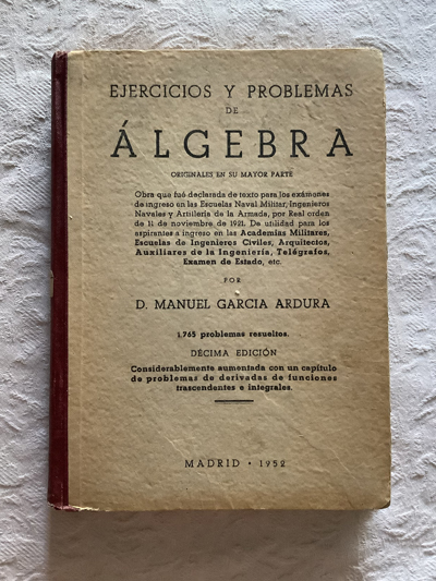 Ejercicios y problemas de álgebra