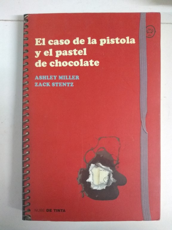 El caso de la pistola y el pastel de chocolate