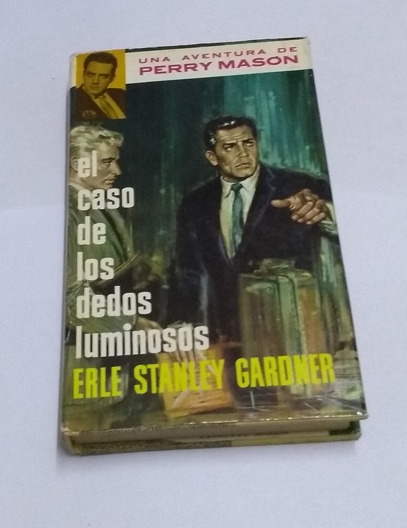 El caso de los dedos luminosos