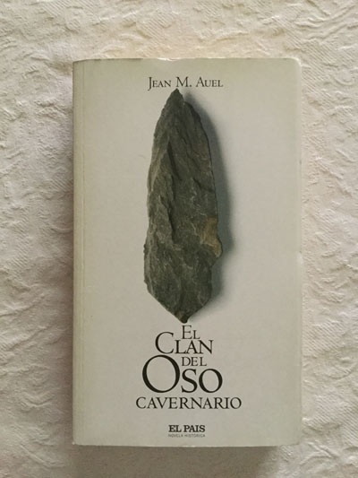 El clan del oso cavernario