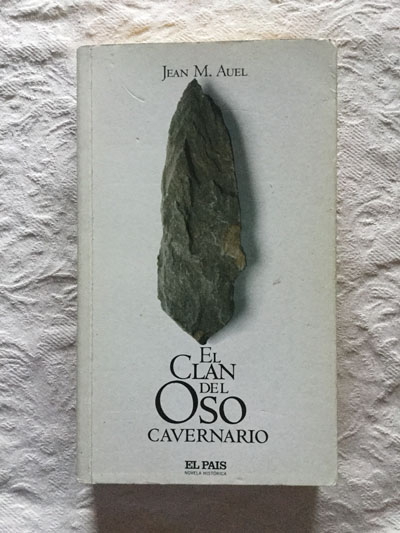 El clan del oso cavernario