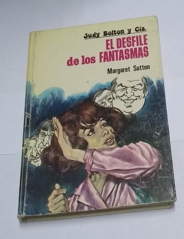 El desfile de los fantasmas