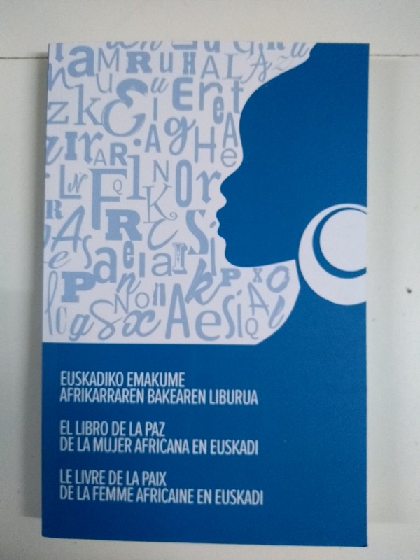 El libro de la paz de la mujer africana en Euskadi