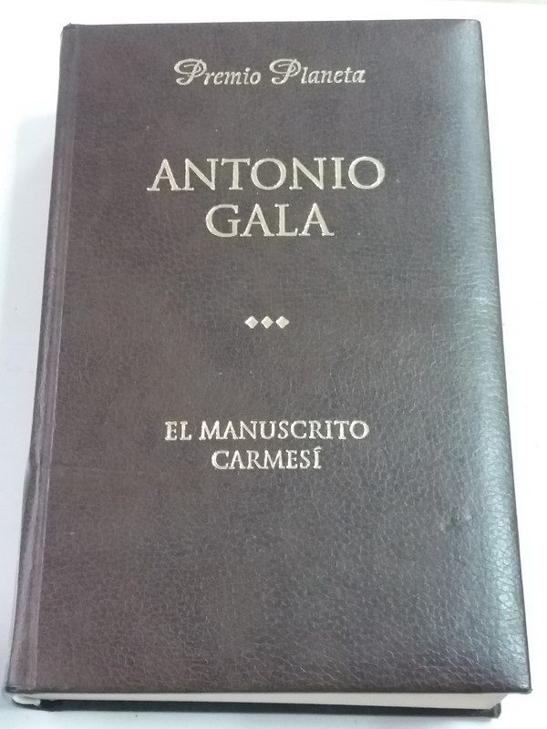 El manuscrito carmesí.