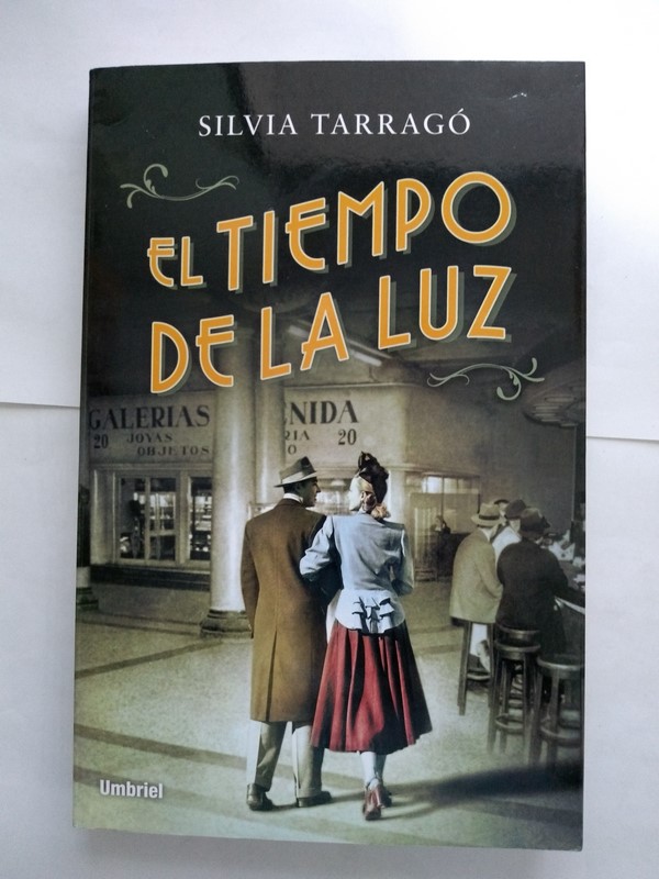 El tiempo de la luz