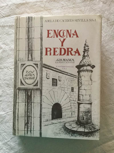 Encina y piedra