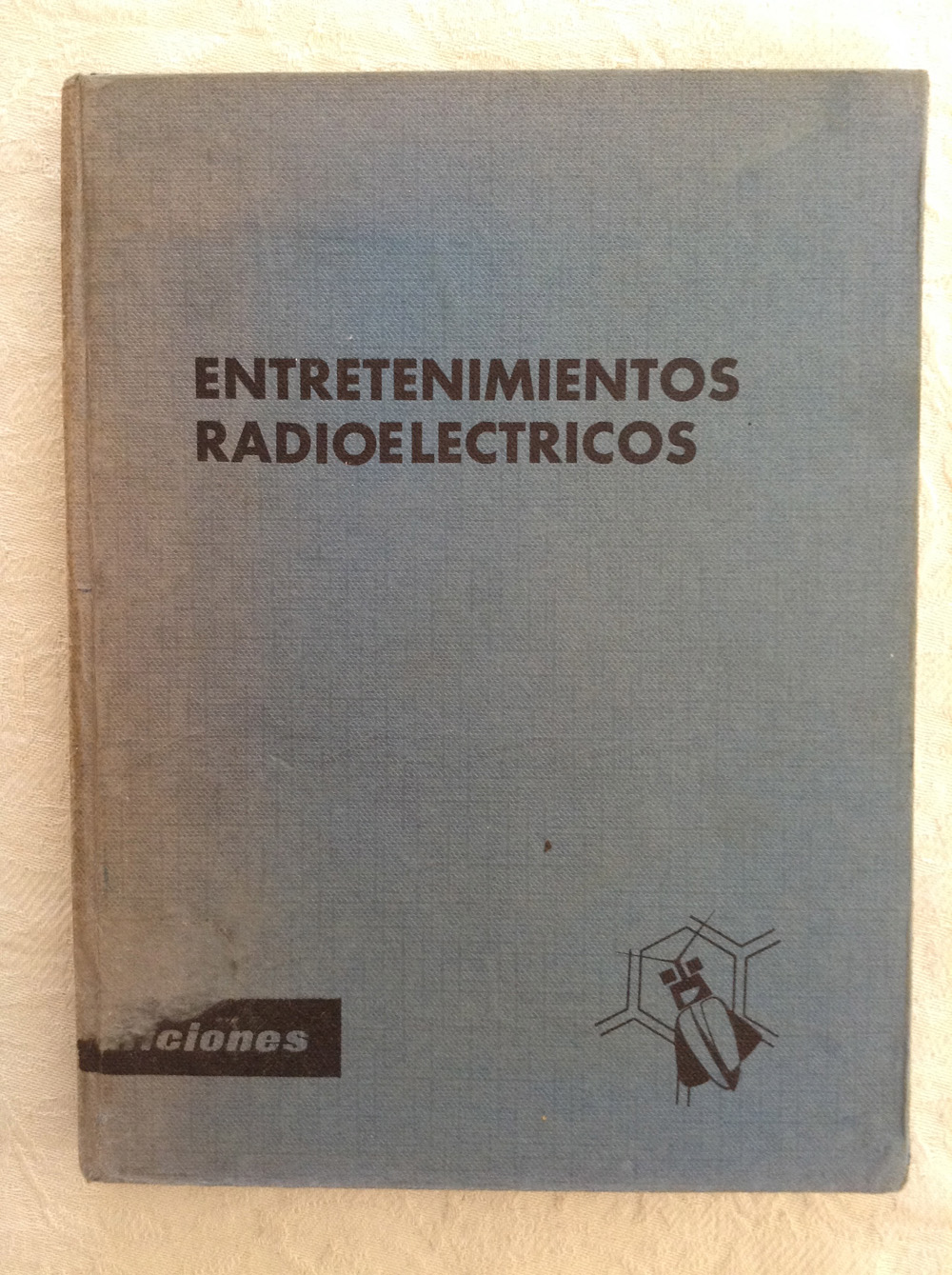 Entretenimientos radioeléctricos