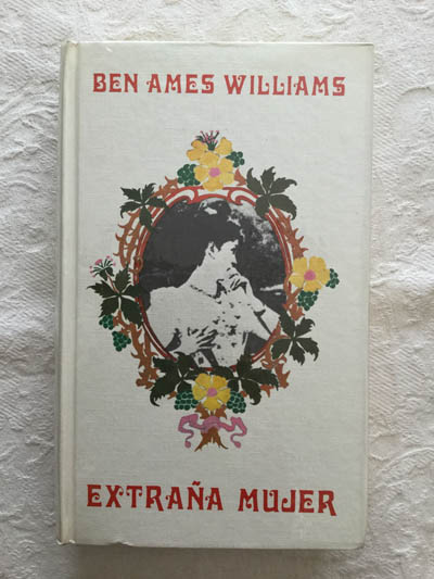Extraña mujer