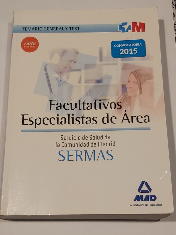 Facultativos Especialistas de Área.