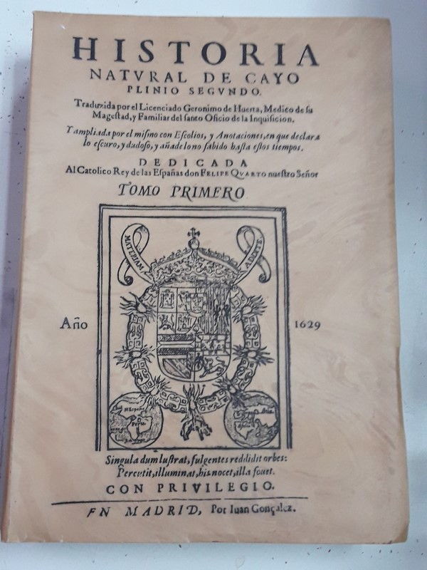 Historia Natural de Cayo Plinio Segundo. Tomo I