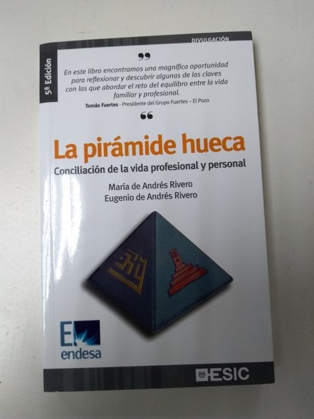 La piramide hueca