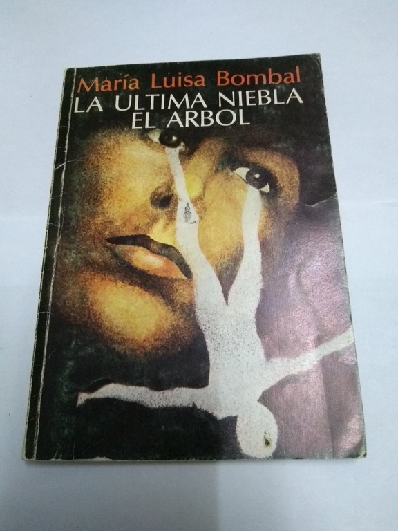 La última niebla el árbol