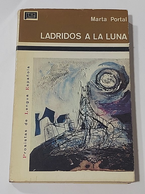 Ladridos a la luna