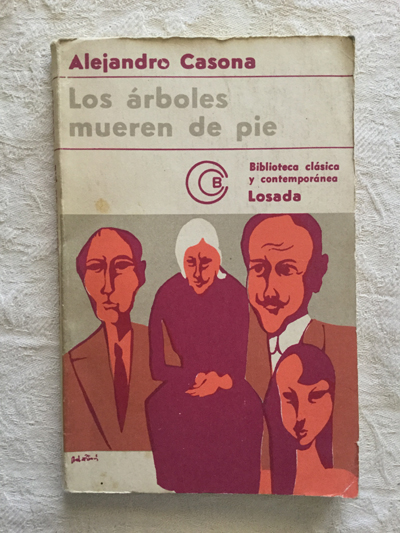 Los árboles mueren de pie