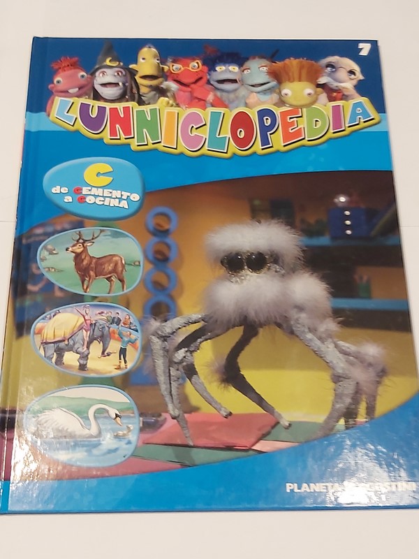 Lunniclopedia. C. de Cemento a Cocina