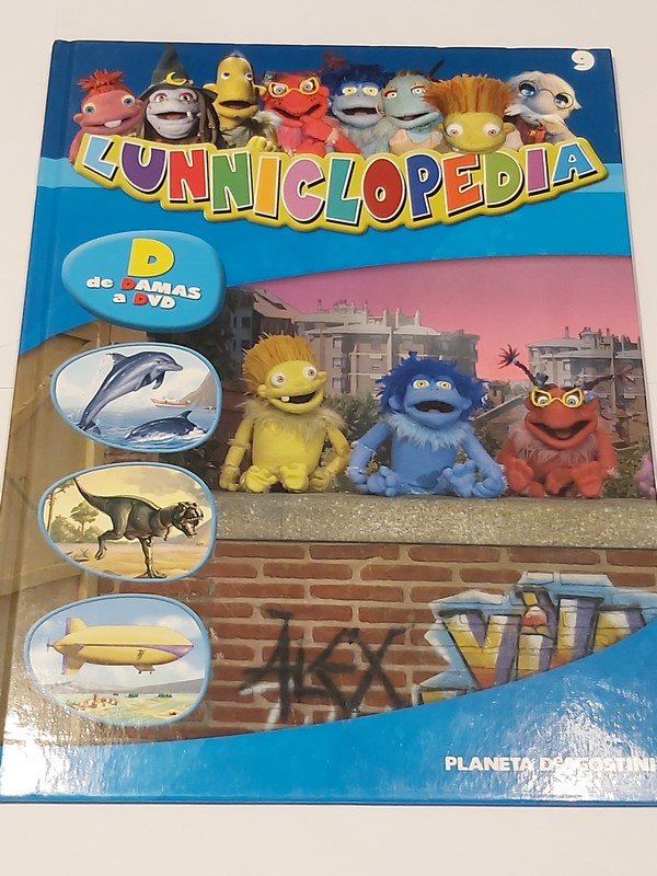 Lunniclopedia. D. de Damas a DVD