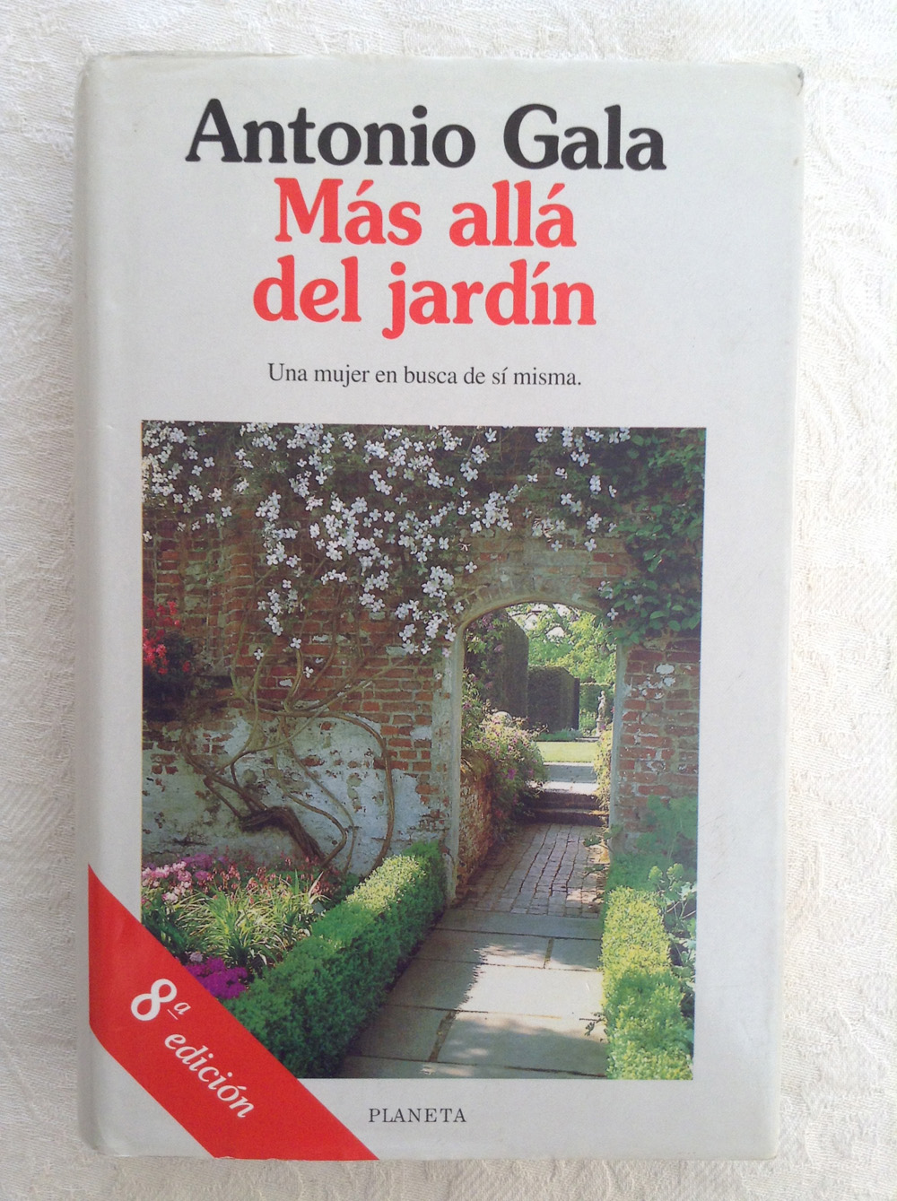 Más allá del jardín