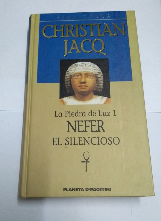 Nefer el silencioso