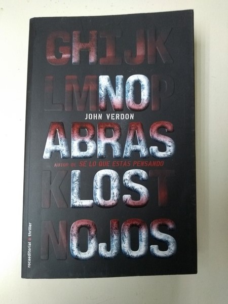 No abras los ojos