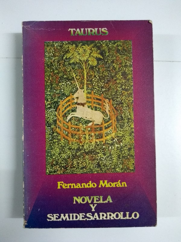 Novela y semidesarrollo