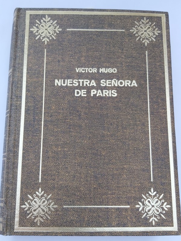 Nuestra Señora de París. I