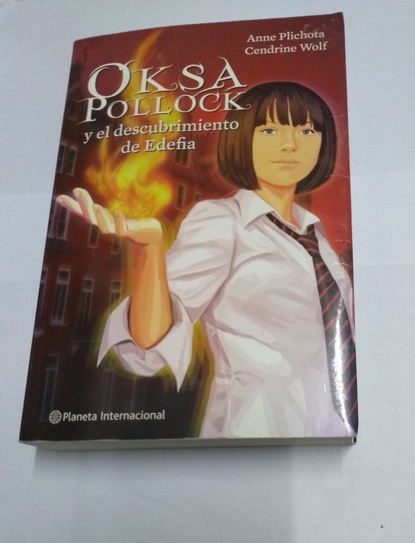Oksa Pollock y el descubrimiento de Edefia