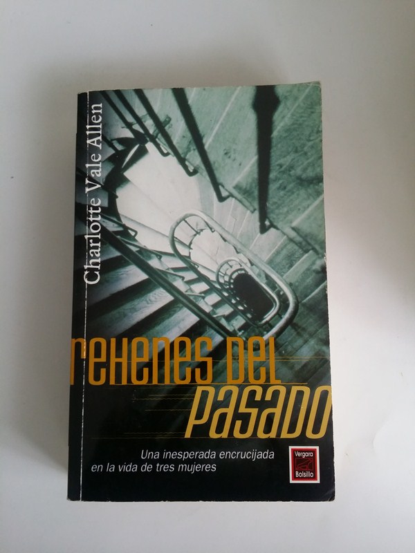 Rehenes del pasado