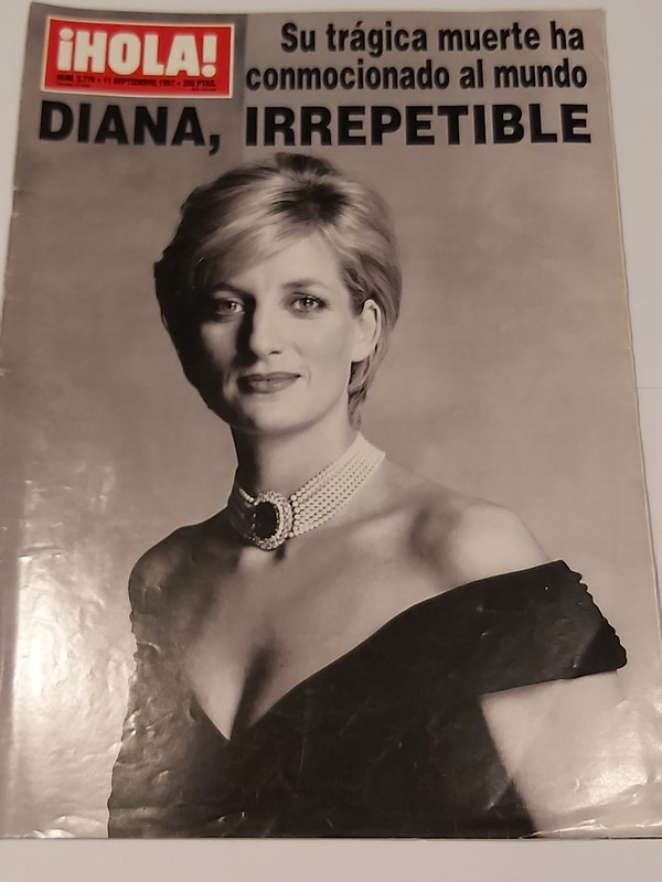 Revista ¡ HOLA !. Diana, irrepetible su trágica muerte ha conmocionado al mundo.