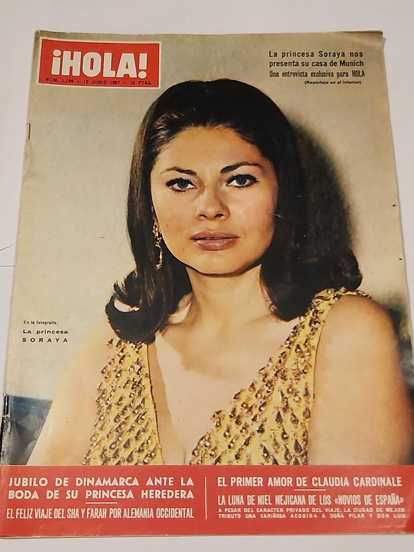 Revista ¡ HOLA !.  La princesa Soraya nos presenta su casa de Munich