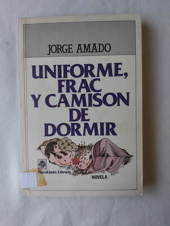 Uniforme, Frac y camisón de dormir