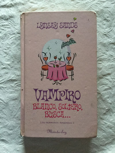 Vampiro blanco, soltero, busca…