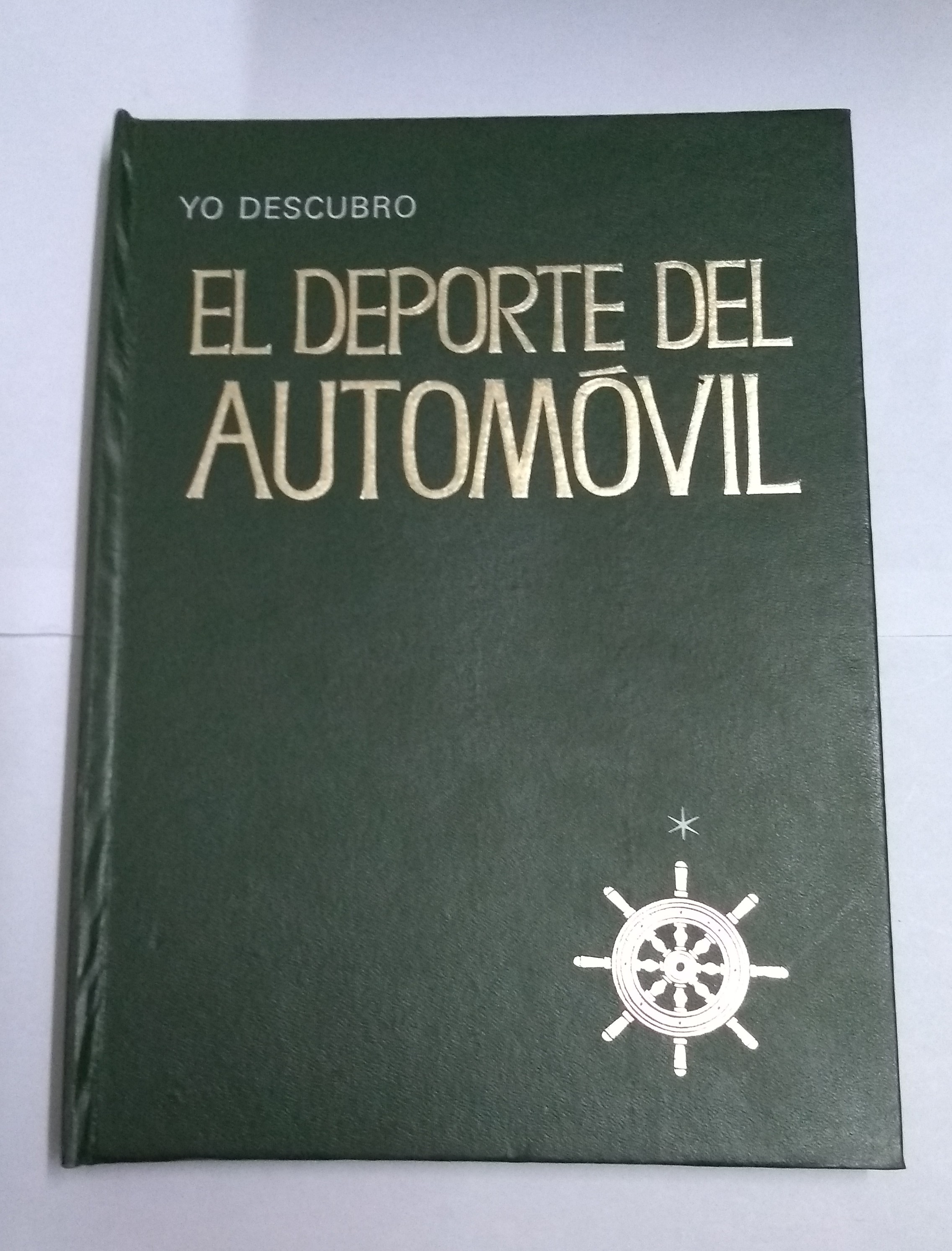 Yo descubro el deporte del automóvil,